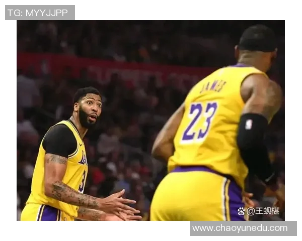 皇帝缺阵到底就是怎么回事?詹皇和安东尼-戴维斯撑起湖人单核 皇帝缺阵到底就是怎么回事?詹皇和安东尼-戴维斯撑起湖人单核